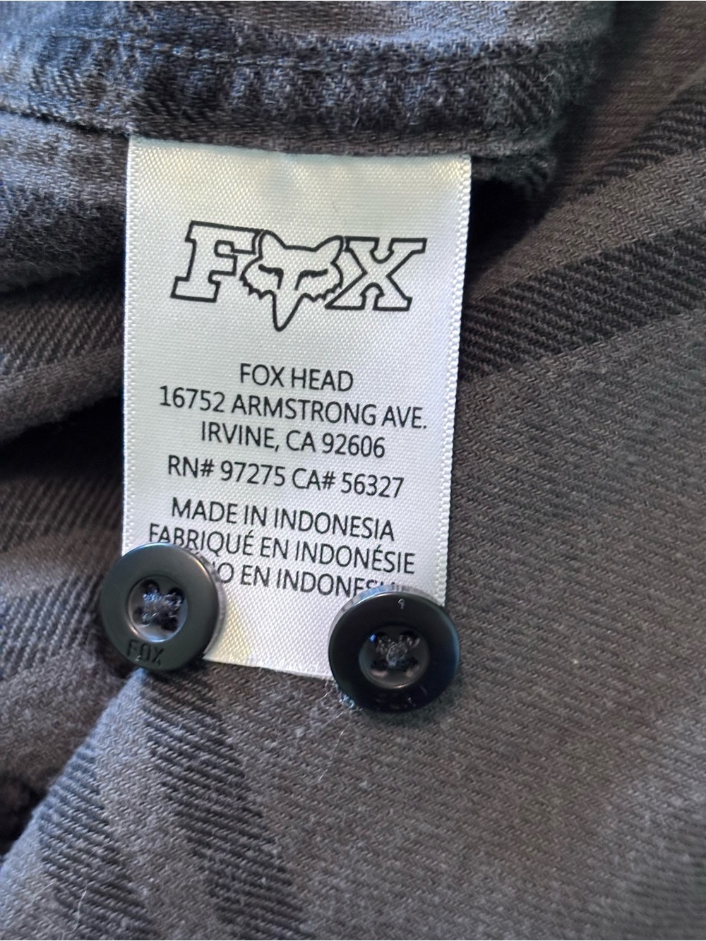 Fox | Long Sleeve Button-Up | Flannel | Size XL - Picture 12 of 13